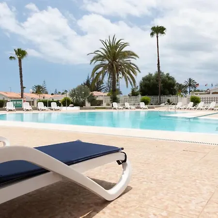 Arcoiris El Yumbo פלאייה דל אינגלז